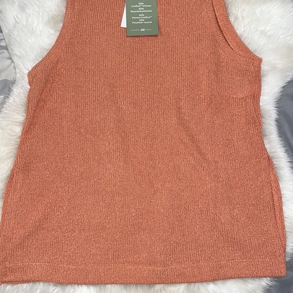 Knit tank top - Picture 7 of 10
